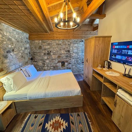 Hotel Ansel Berat Exterior foto